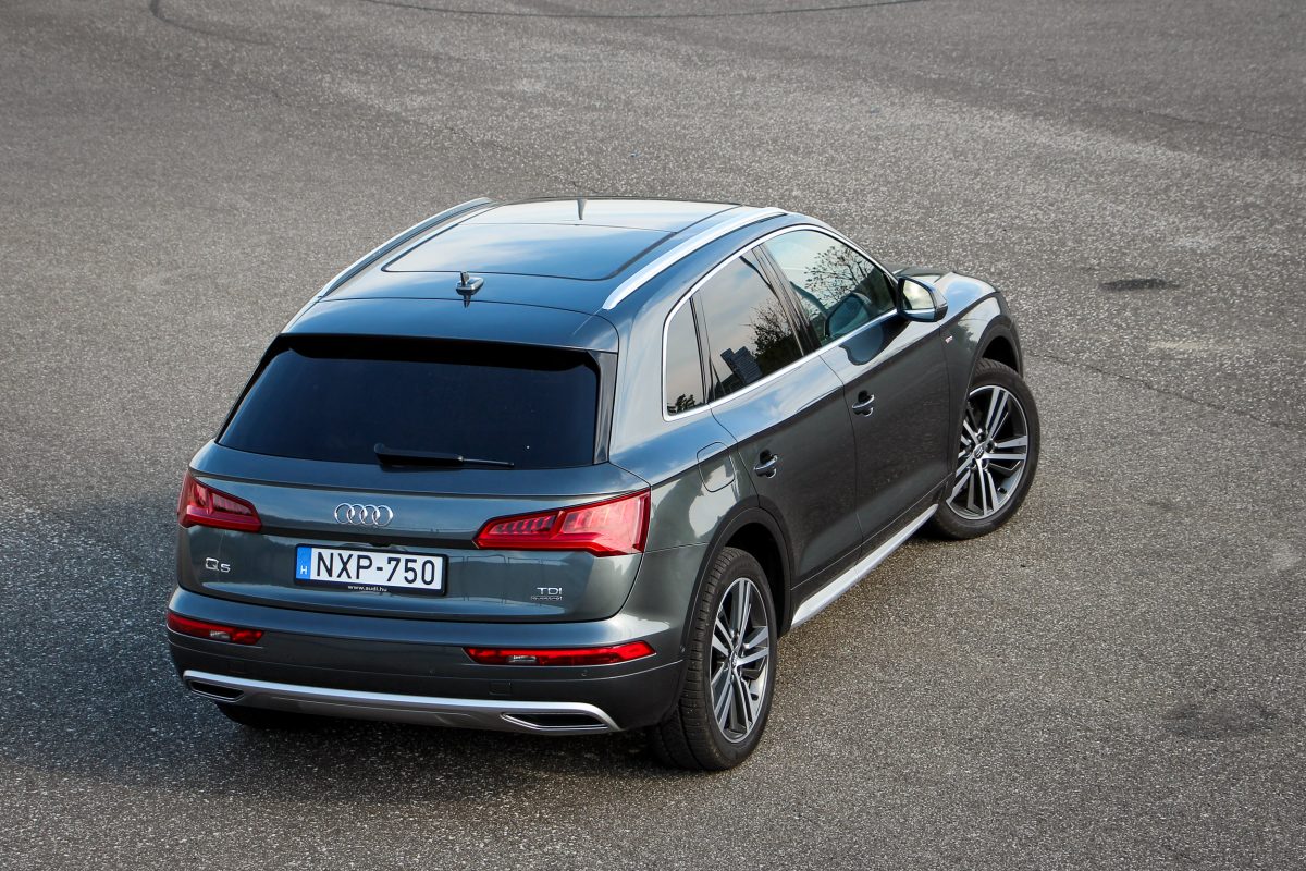 AUDI Q5