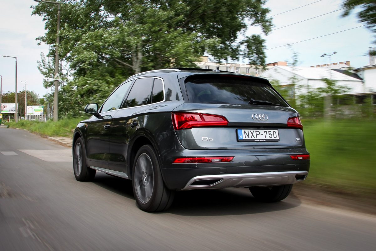 AUDI Q5