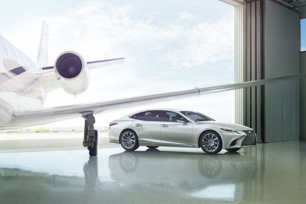 LEXUS LS