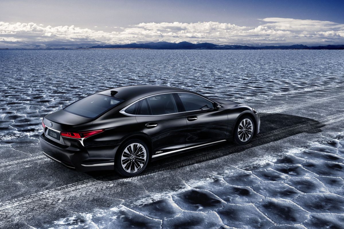 LEXUS LS