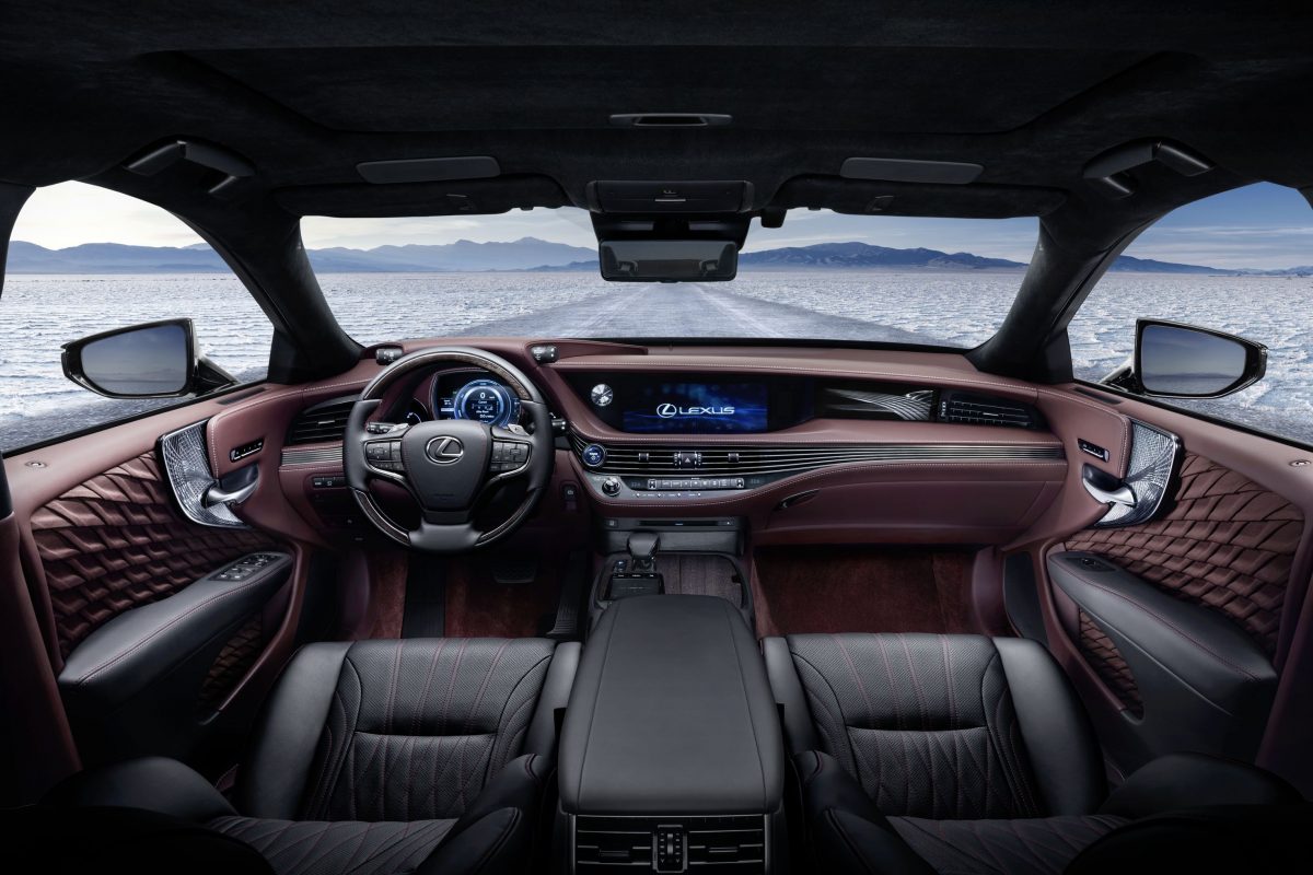 LEXUS LS