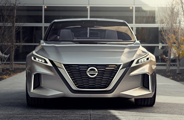 Dögös terveket sző a Nissan