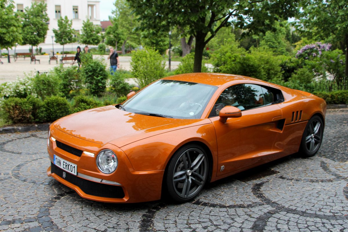 BUGATTI