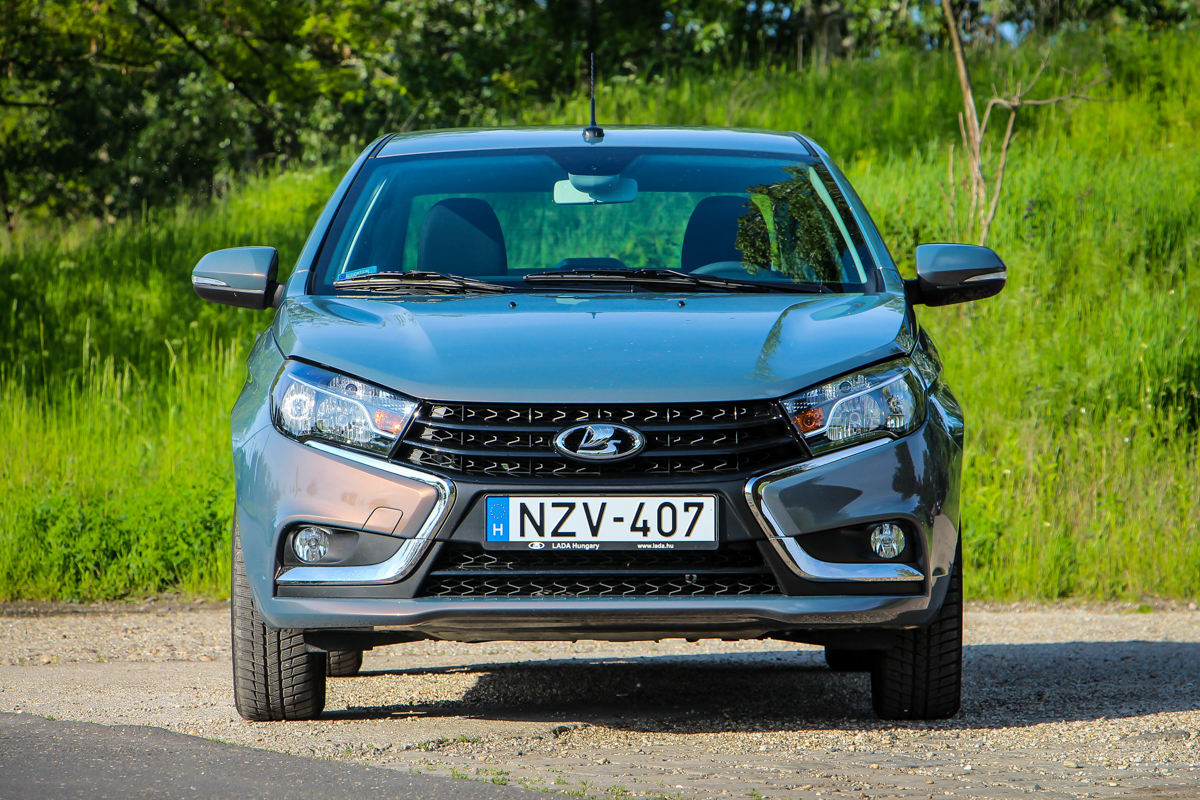 LADA VESTA