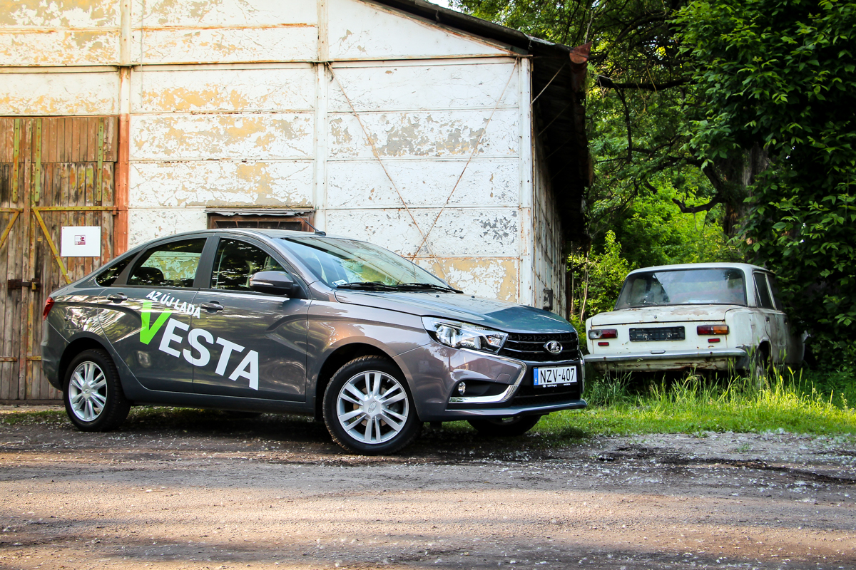LADA VESTA