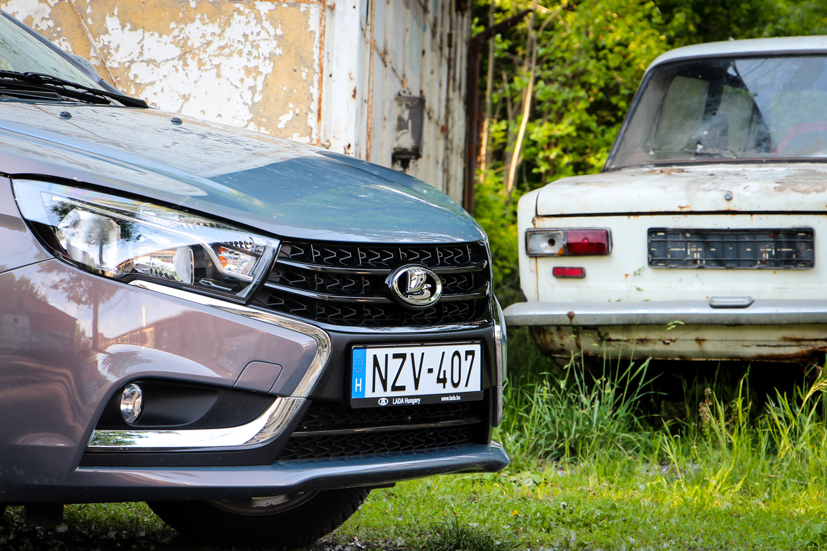 LADA VESTA