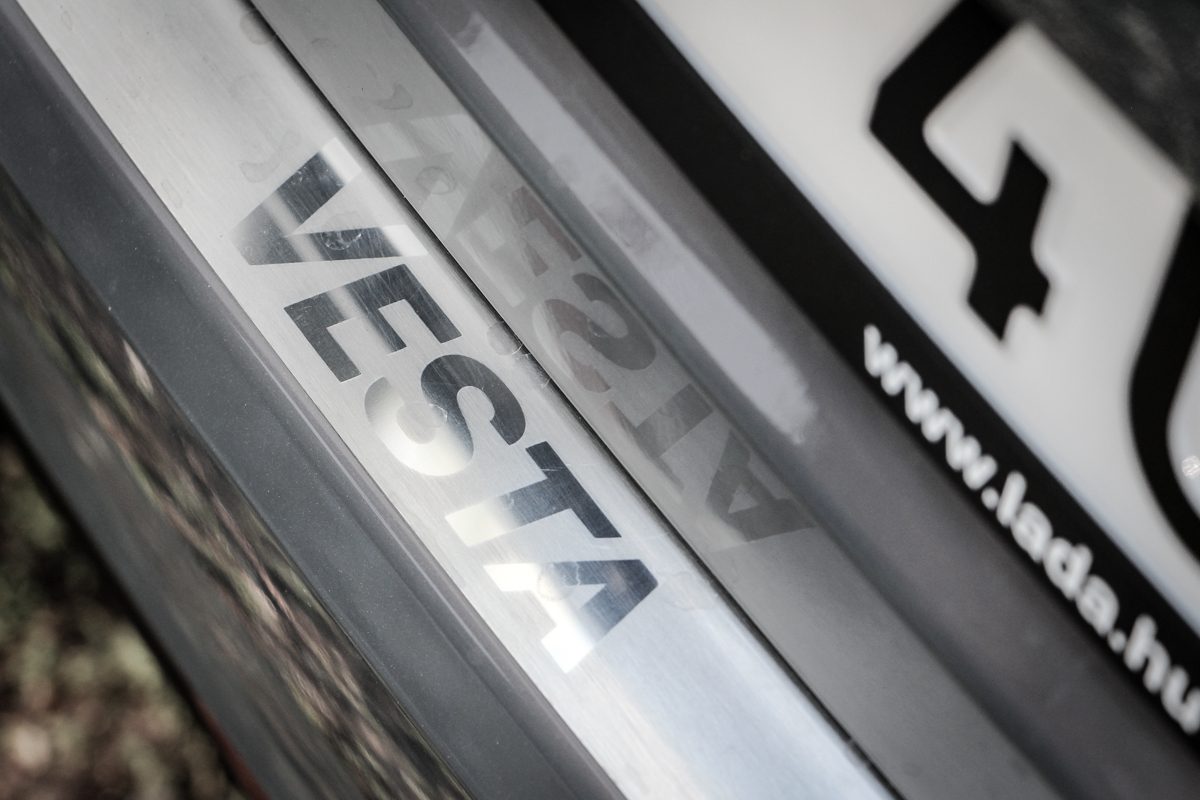 LADA VESTA