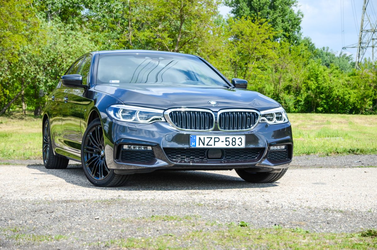 BMW 530