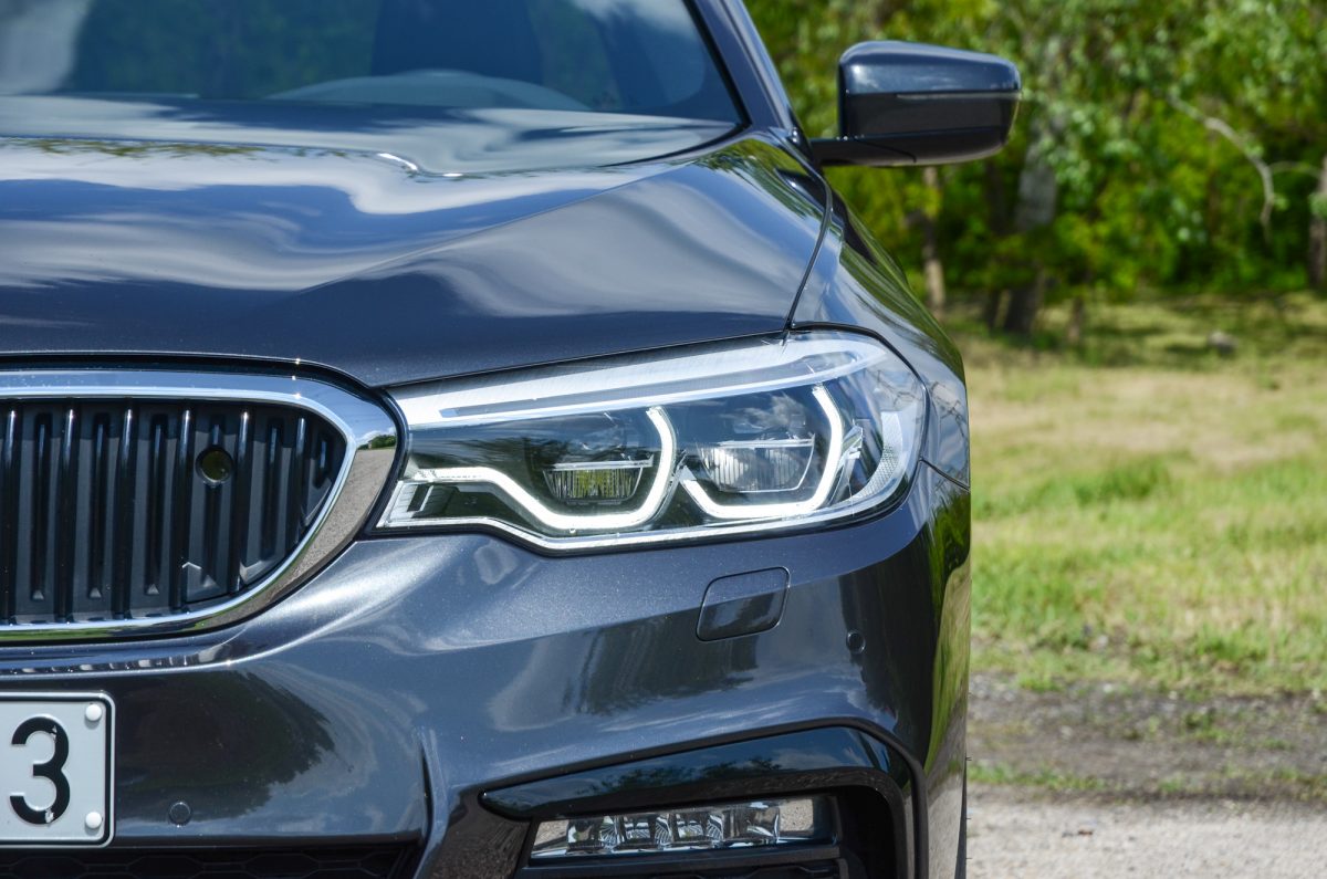 BMW 530