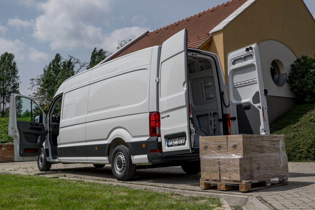 VOLKSWAGEN CRAFTER