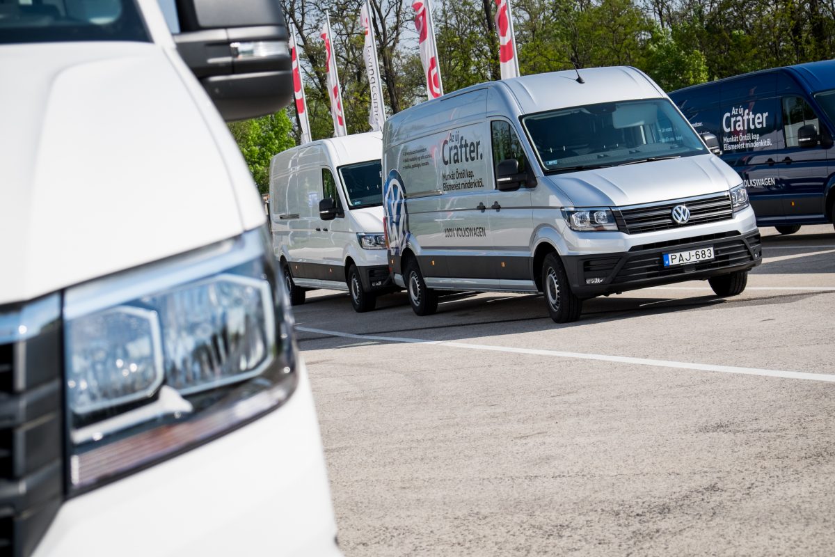 VOLKSWAGEN CRAFTER