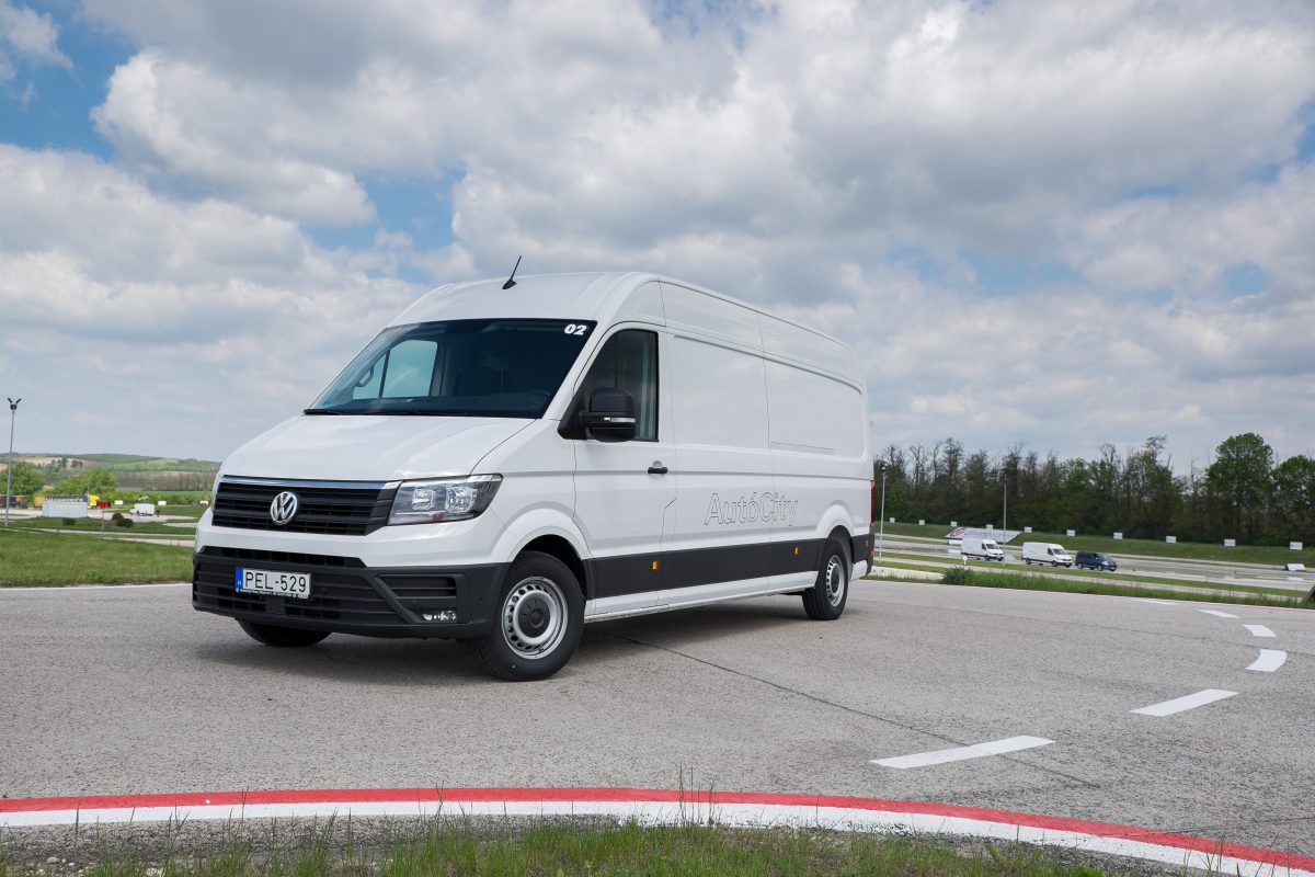 VOLKSWAGEN CRAFTER