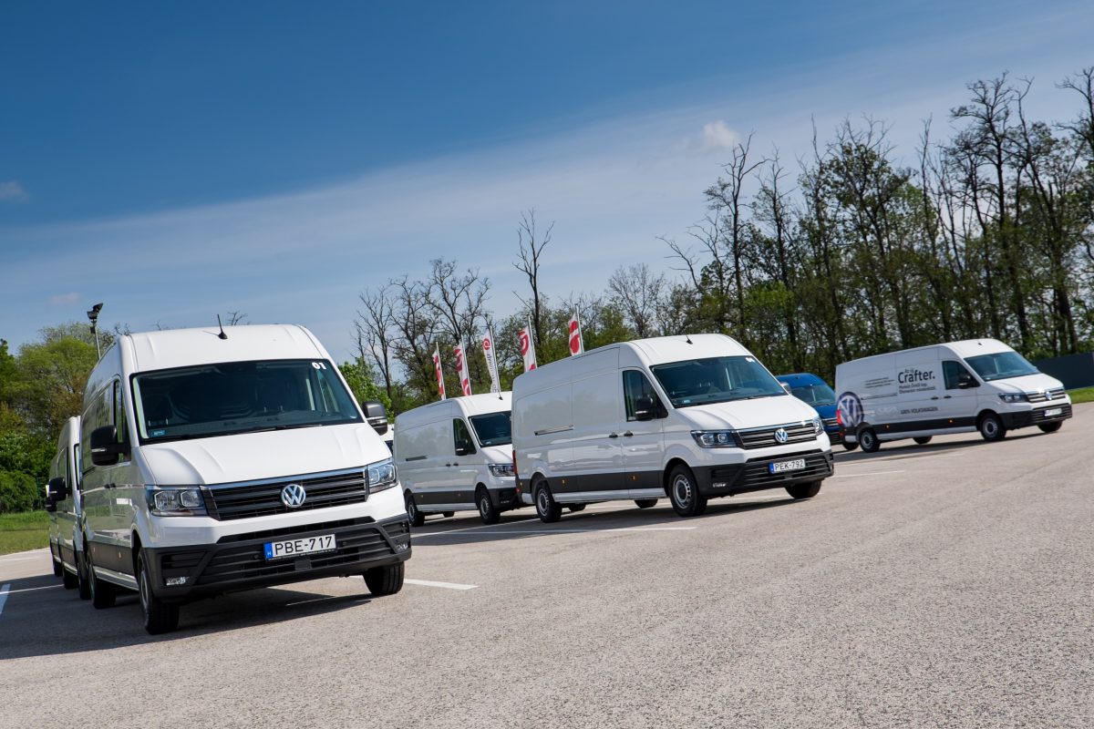 VOLKSWAGEN CRAFTER
