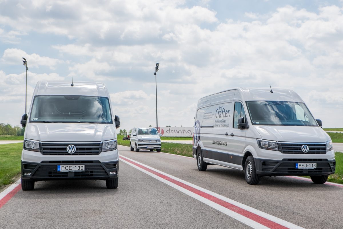 VOLKSWAGEN CRAFTER