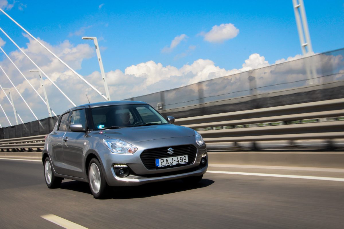 SUZUKI SWIFT
