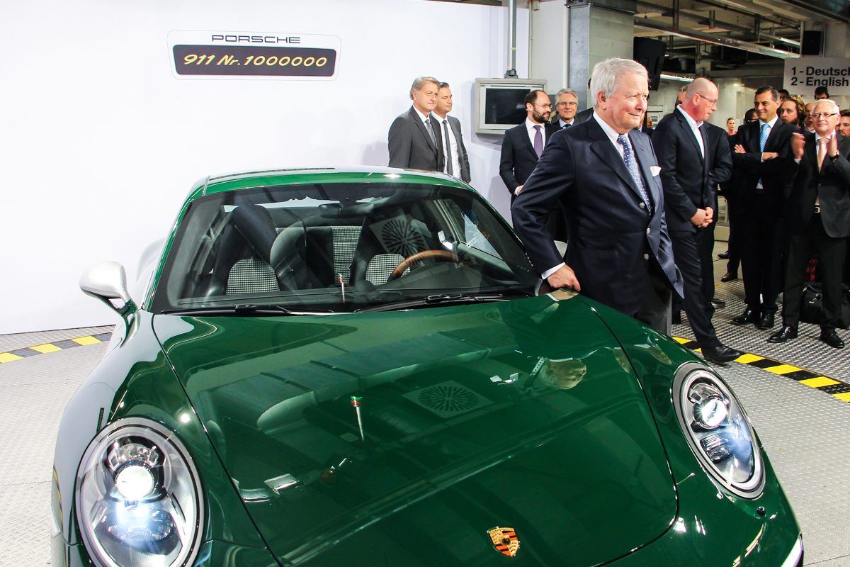 PORSCHE 911