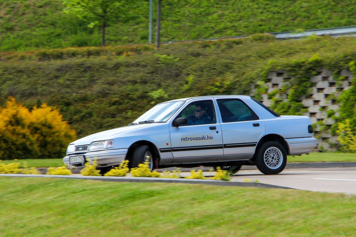 FORD SIERRA