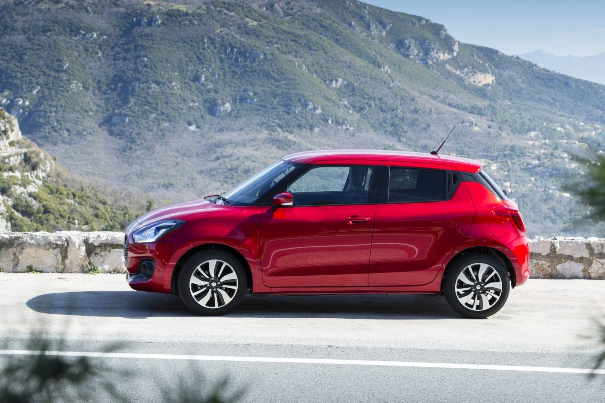 SUZUKI