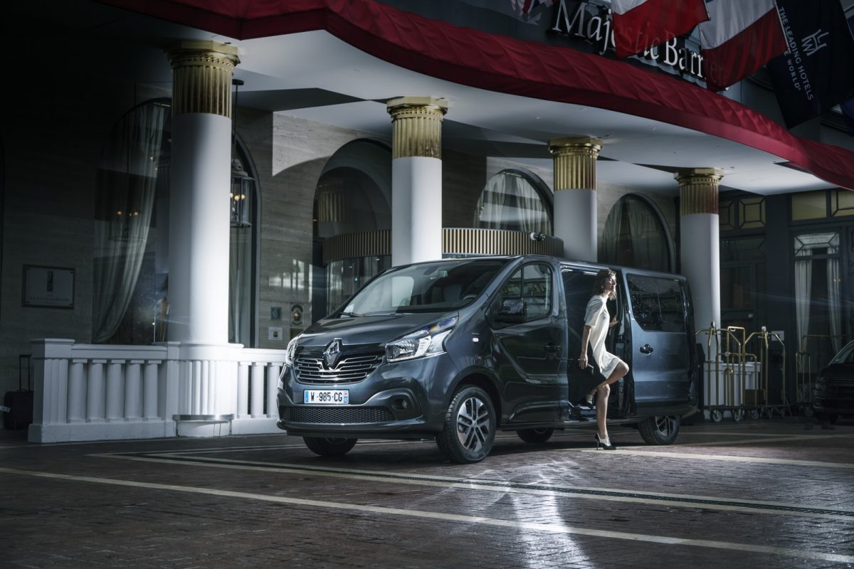 RENAULT TRAFIC