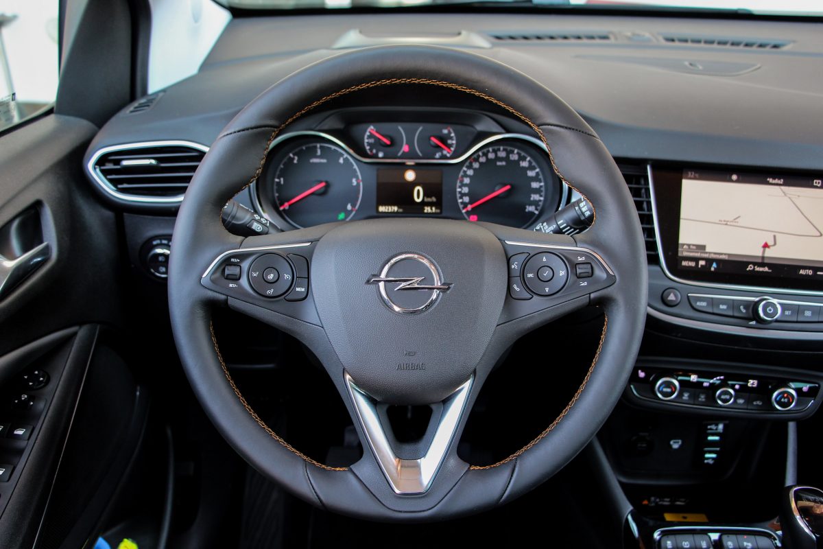 OPEL CROSSLAND X