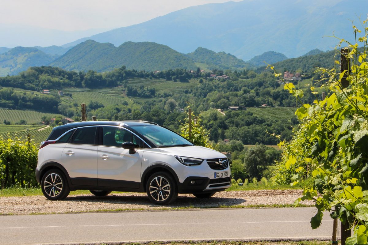 OPEL CROSSLAND X