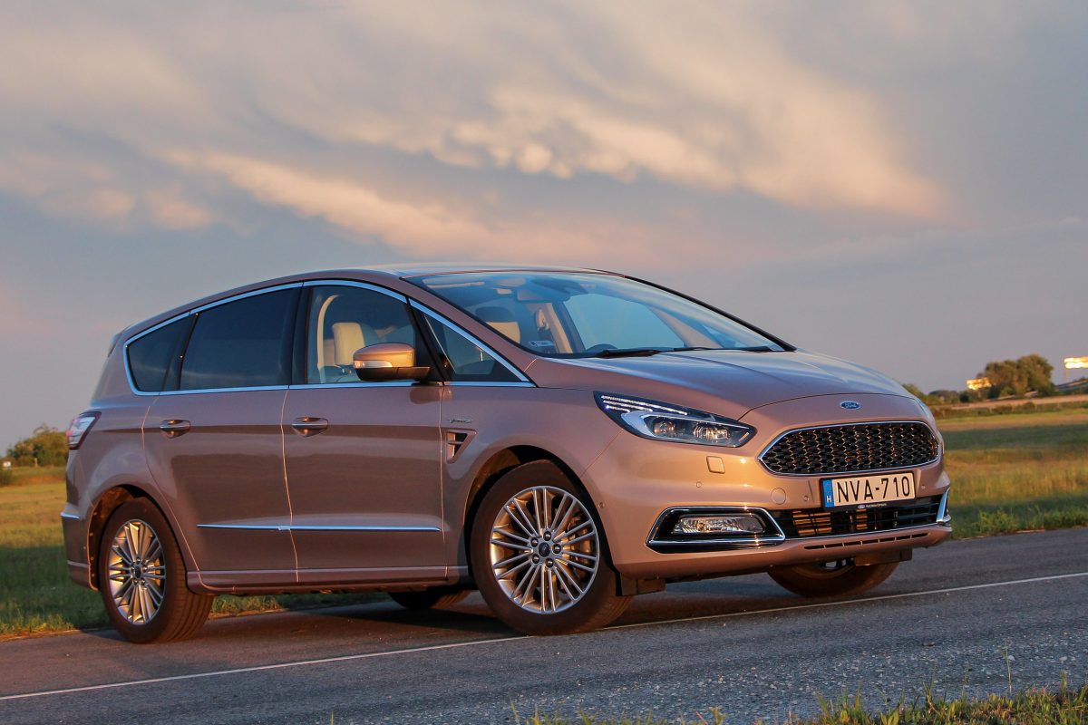 FORD S-MAX