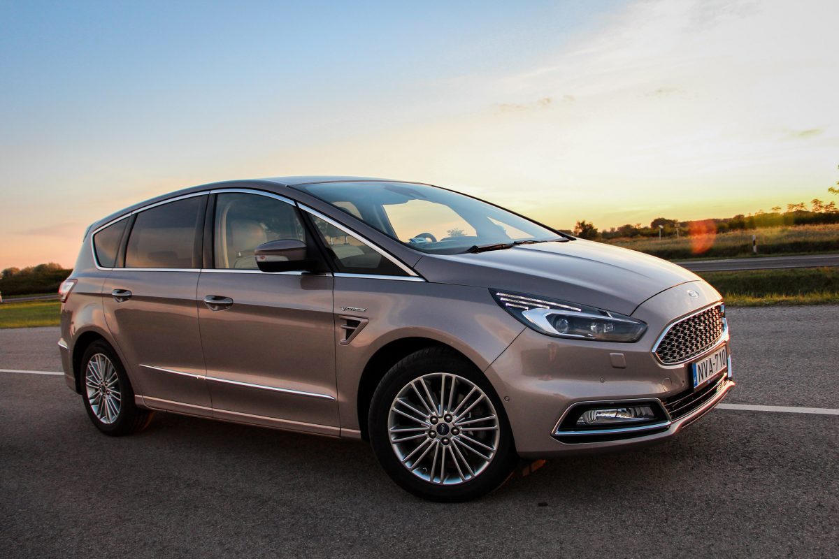 FORD S-MAX