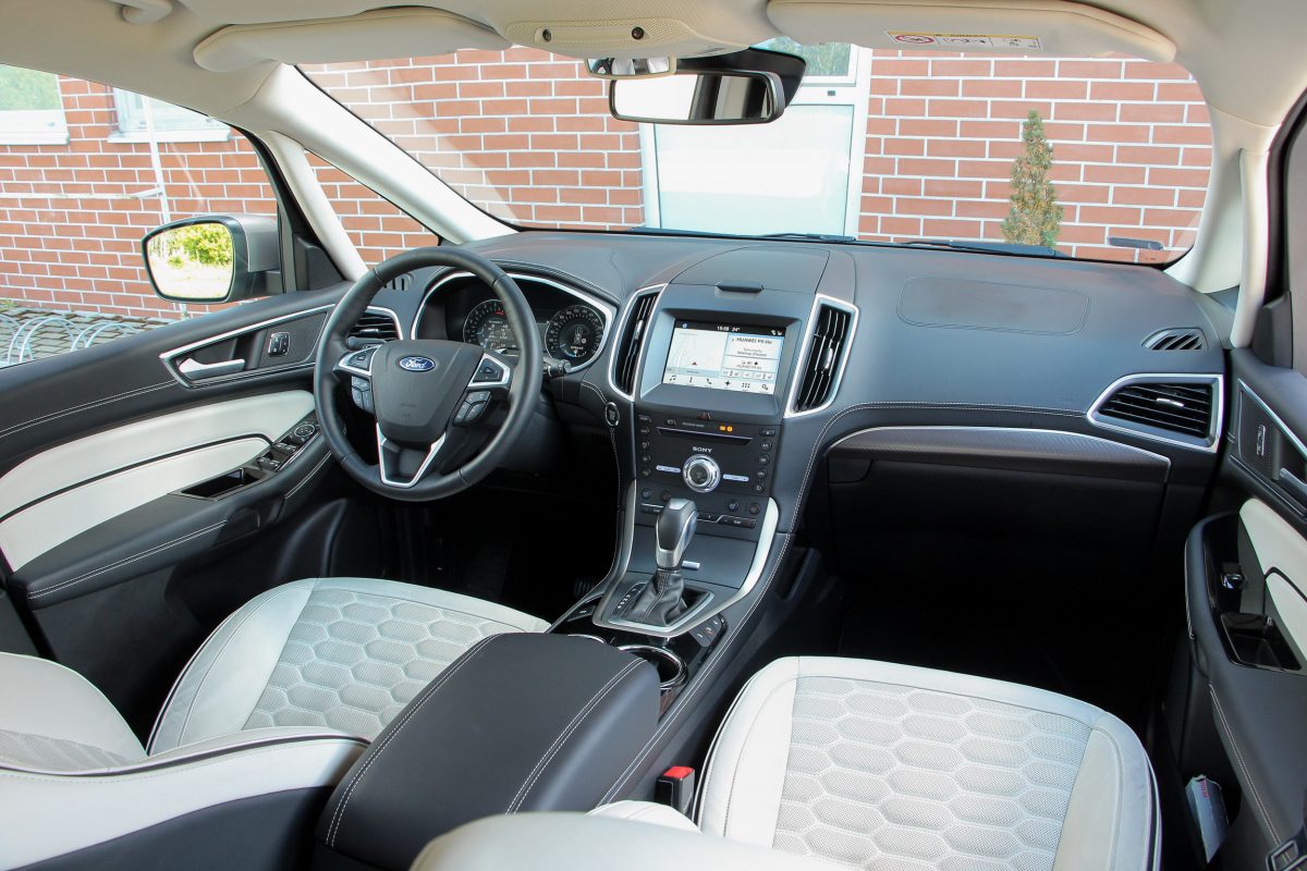 FORD S-MAX