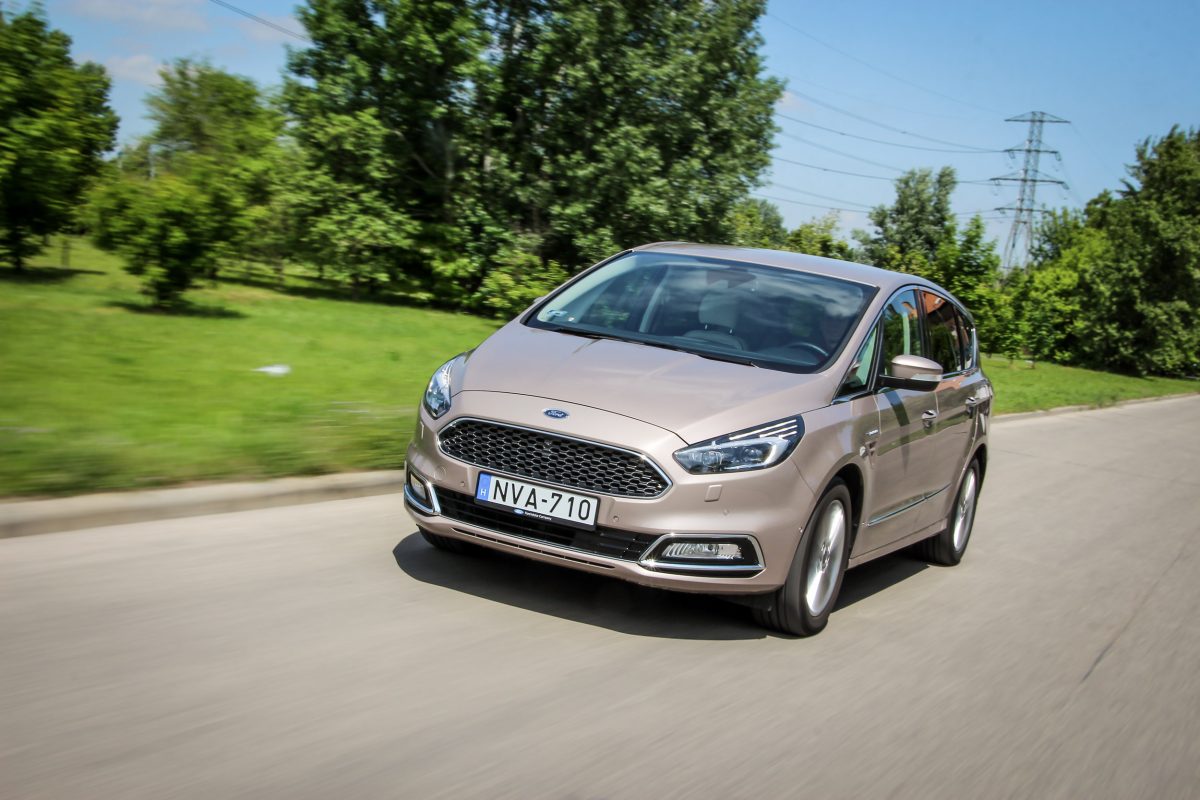 FORD S-MAX
