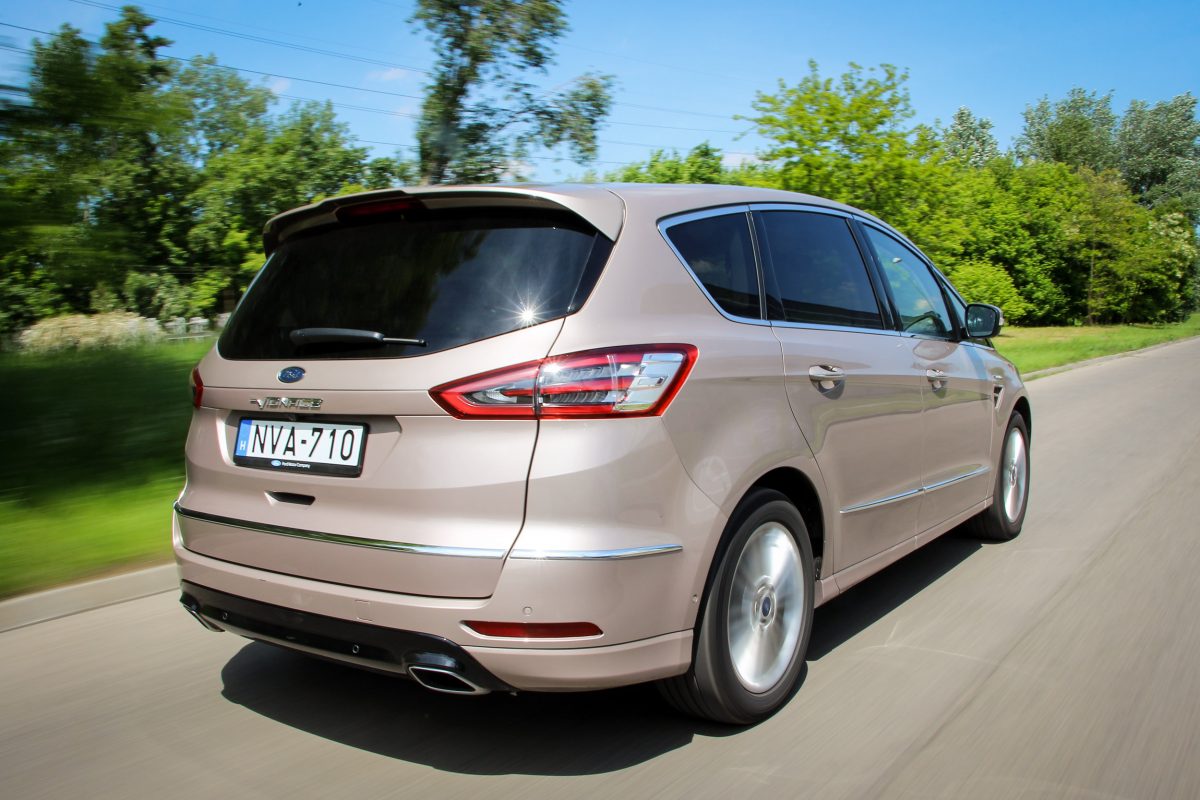 FORD S-MAX