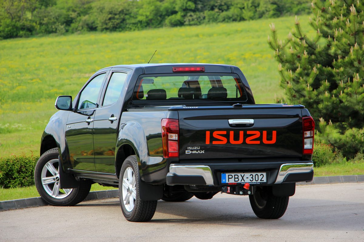 ISUZU