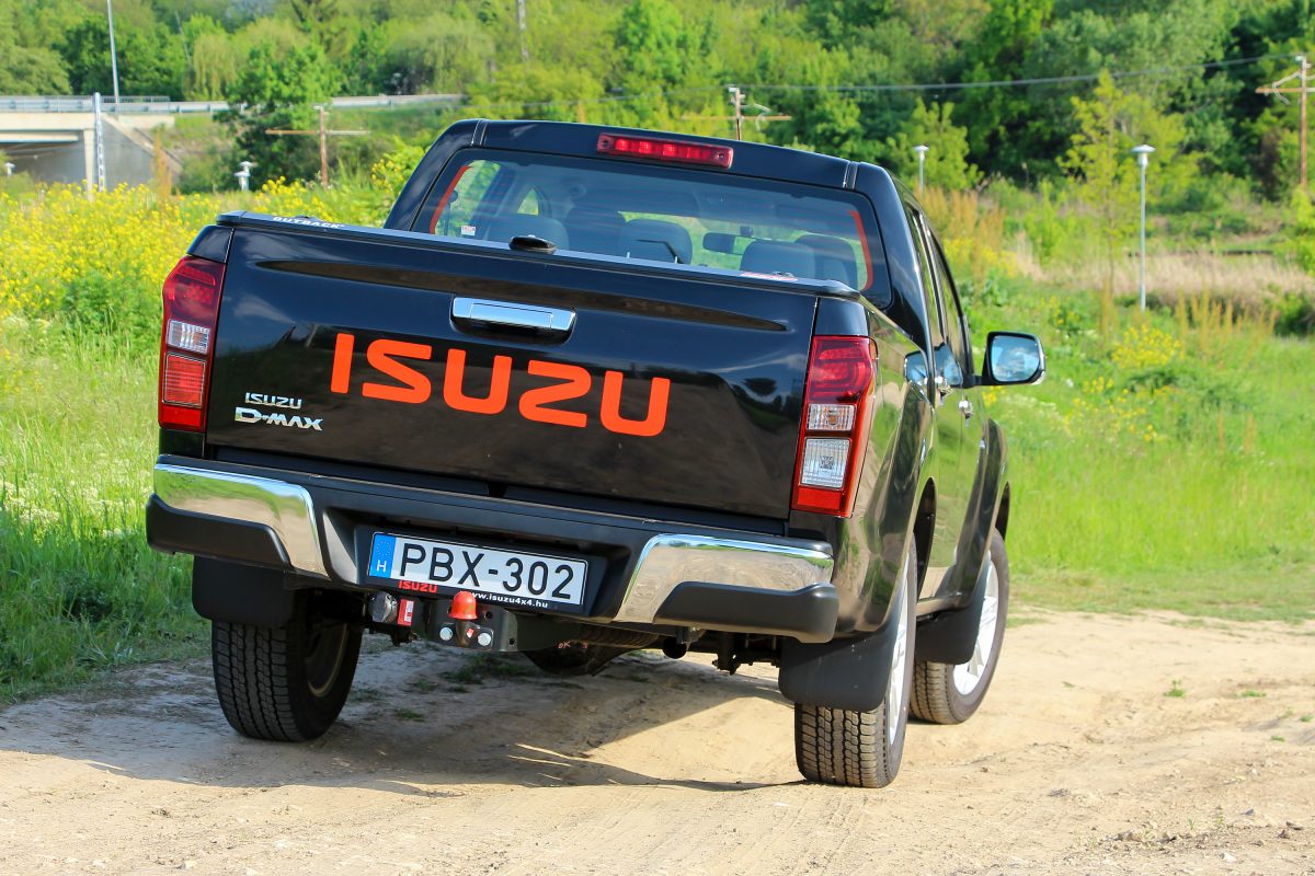 ISUZU