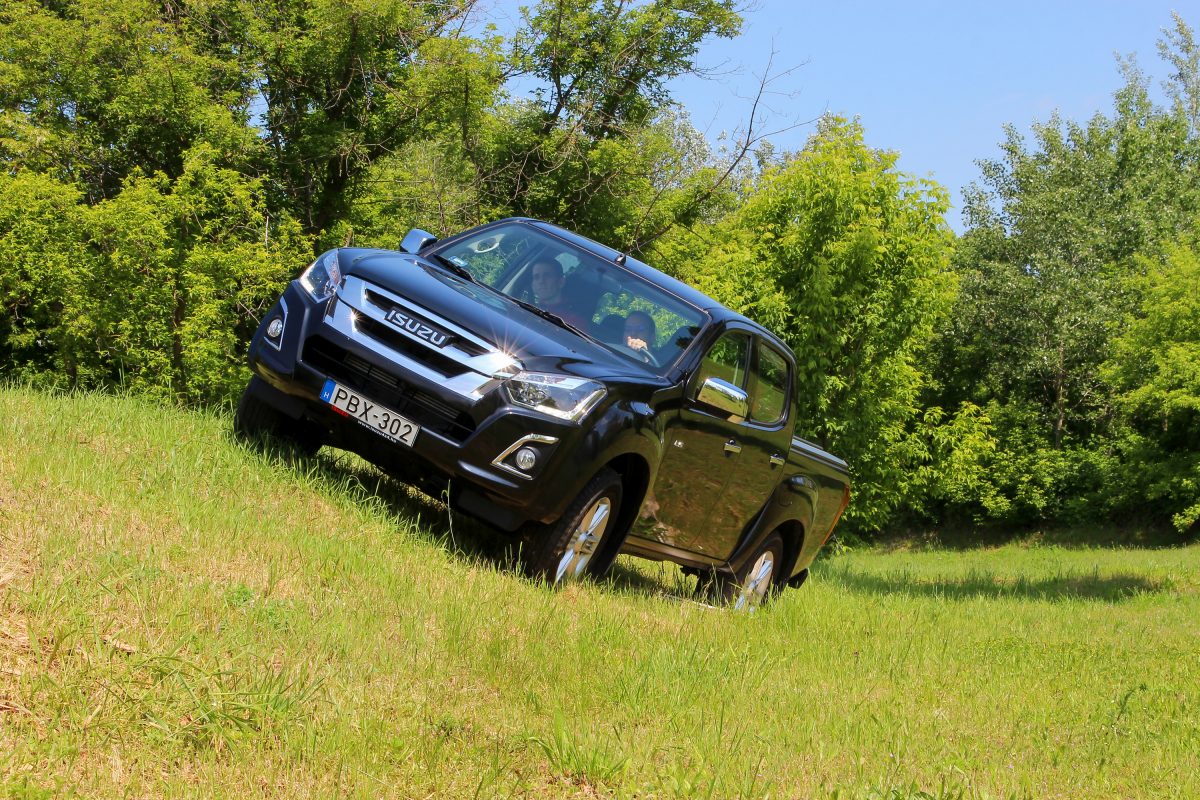 ISUZU