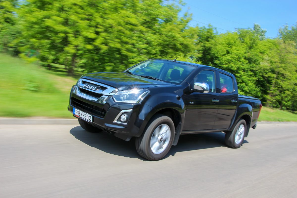 ISUZU