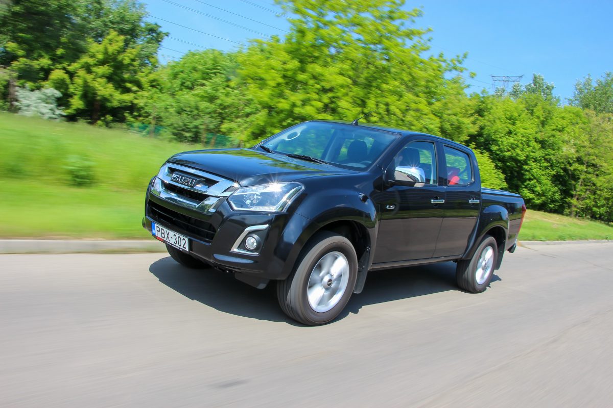 ISUZU