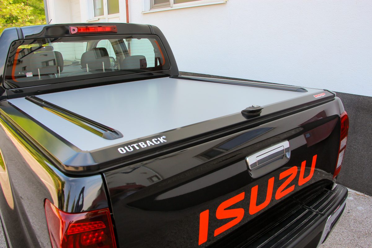 ISUZU