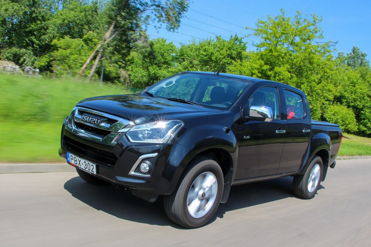 ISUZU
