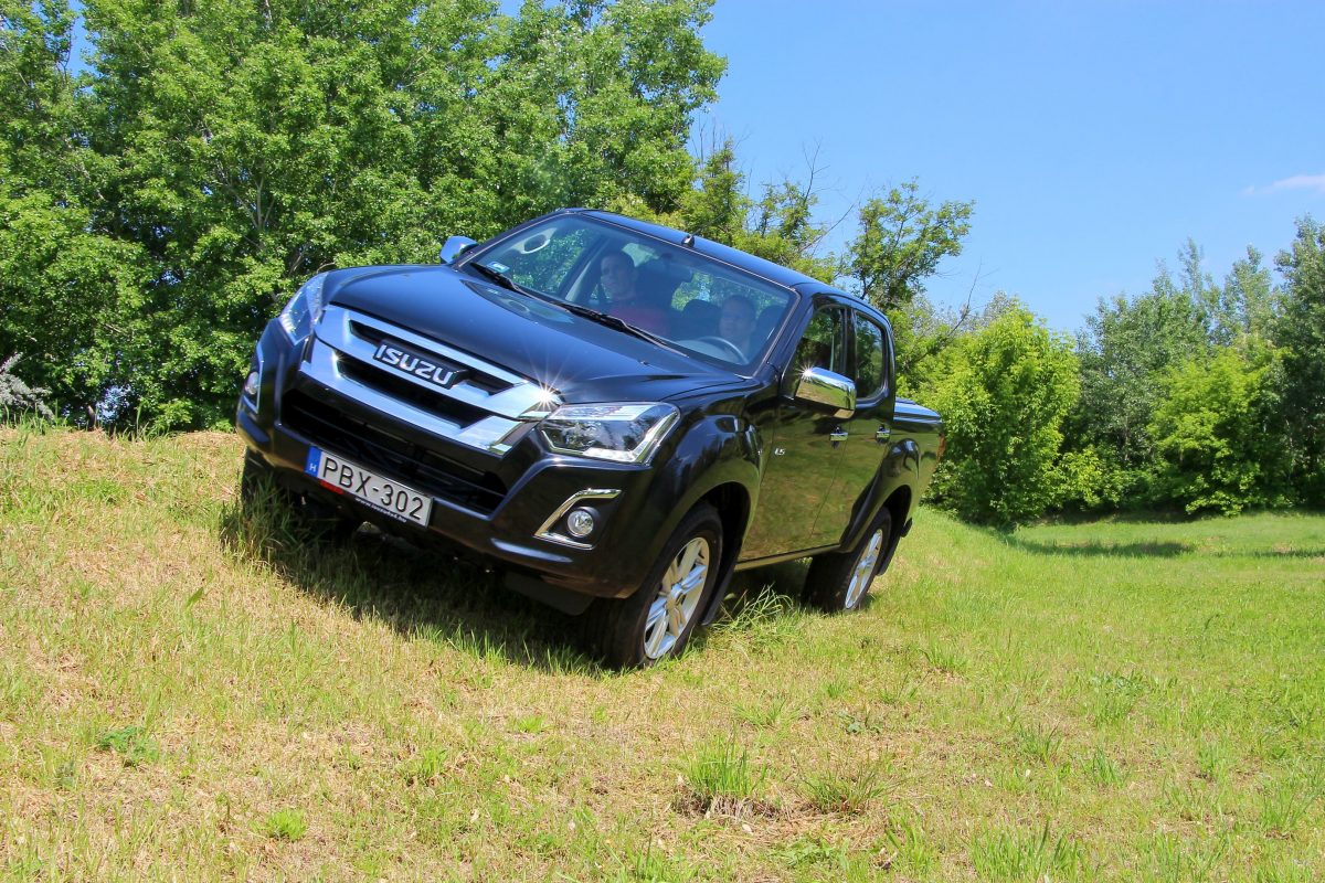 ISUZU