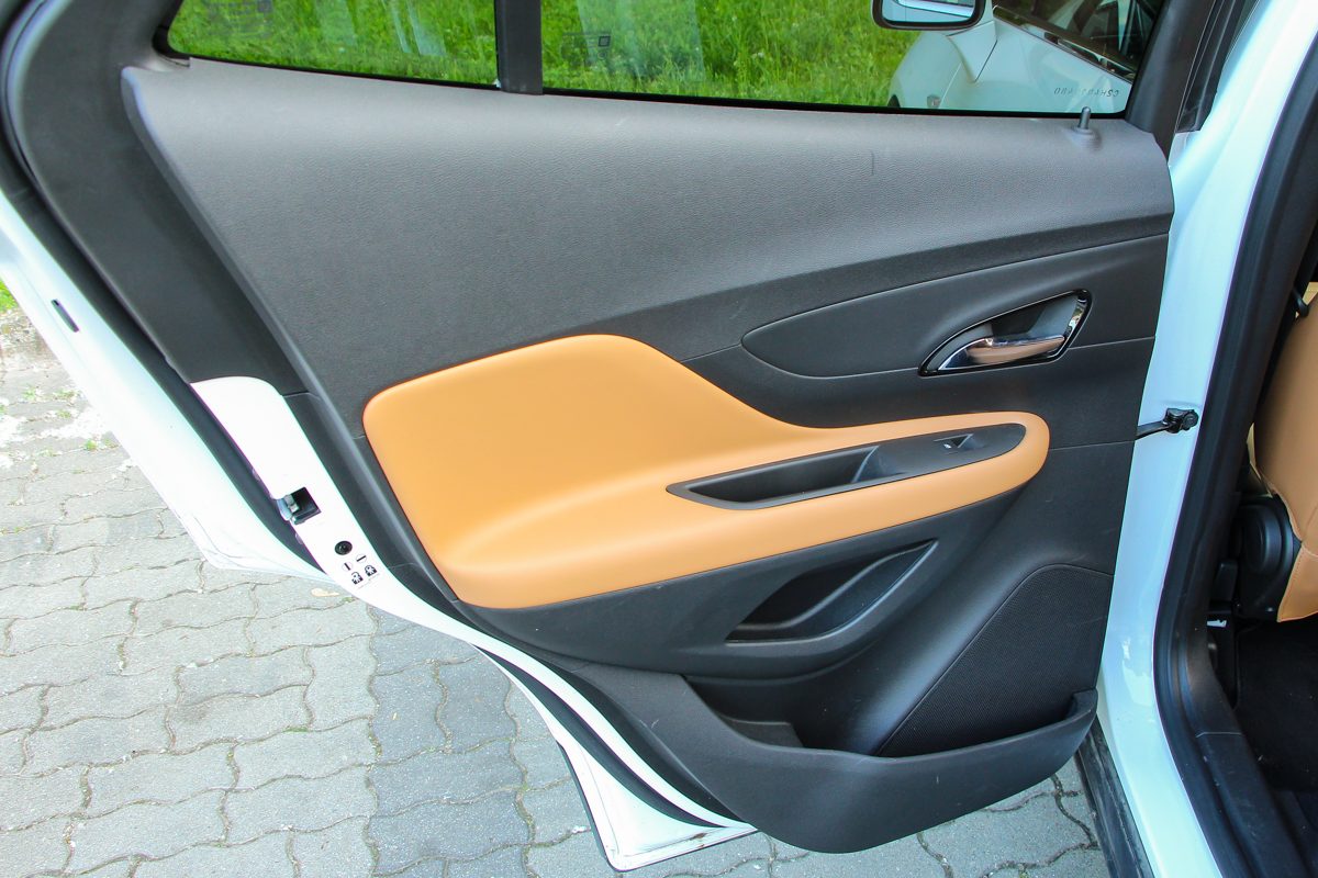 OPEL MOKKA