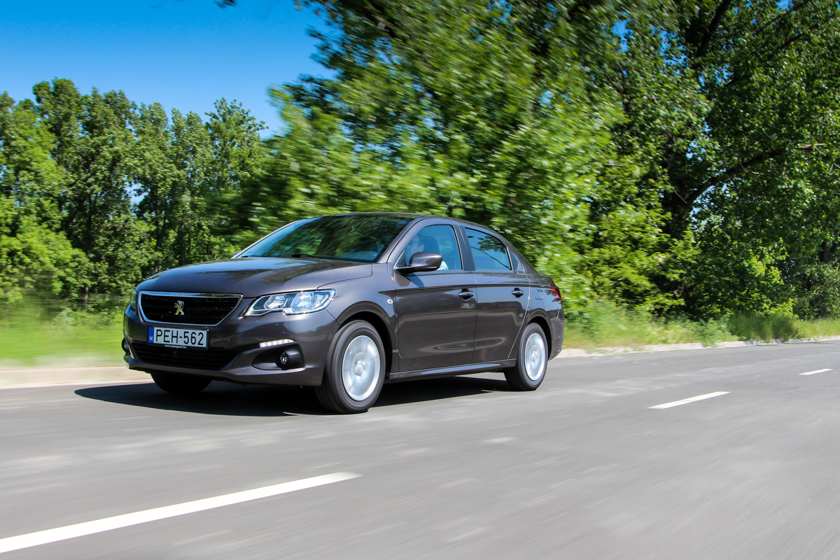 PEUGEOT 301