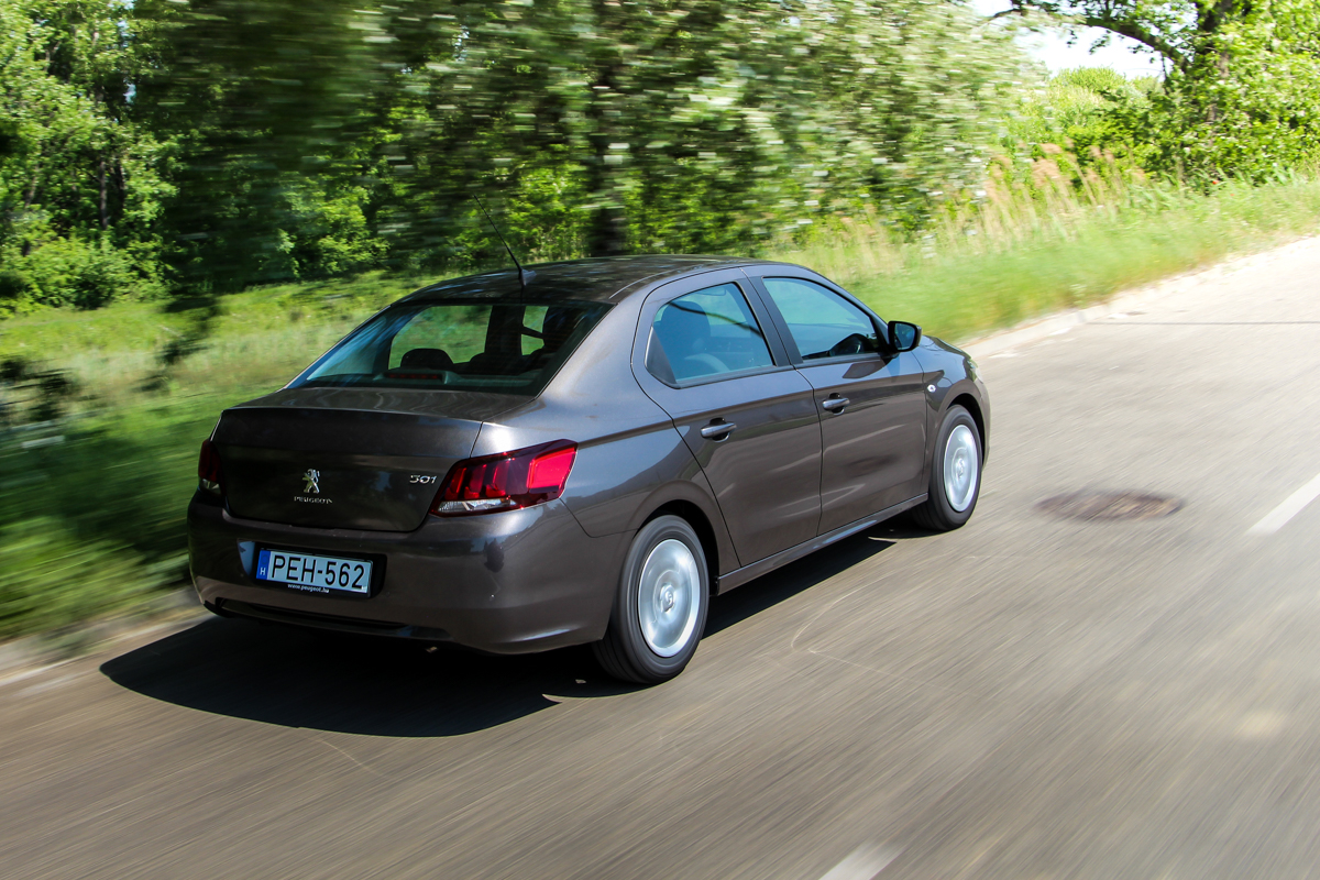 PEUGEOT 301
