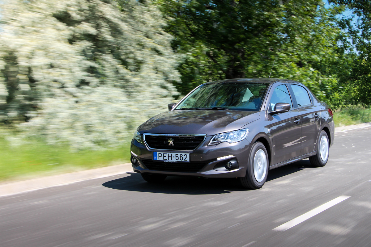 PEUGEOT 301