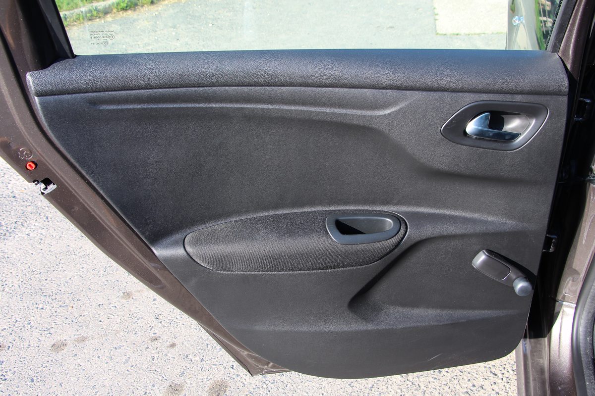 PEUGEOT 301