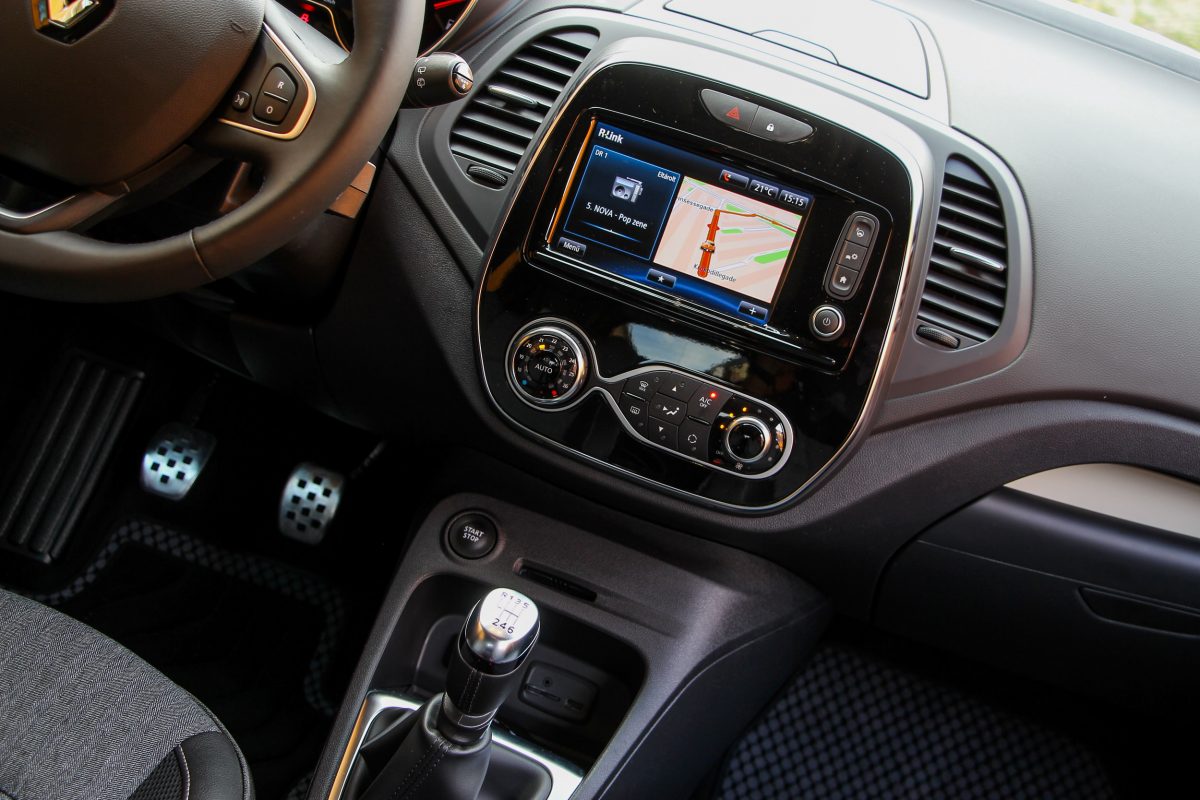 RENAULT CAPTUR