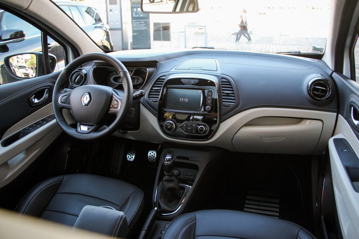 RENAULT CAPTUR