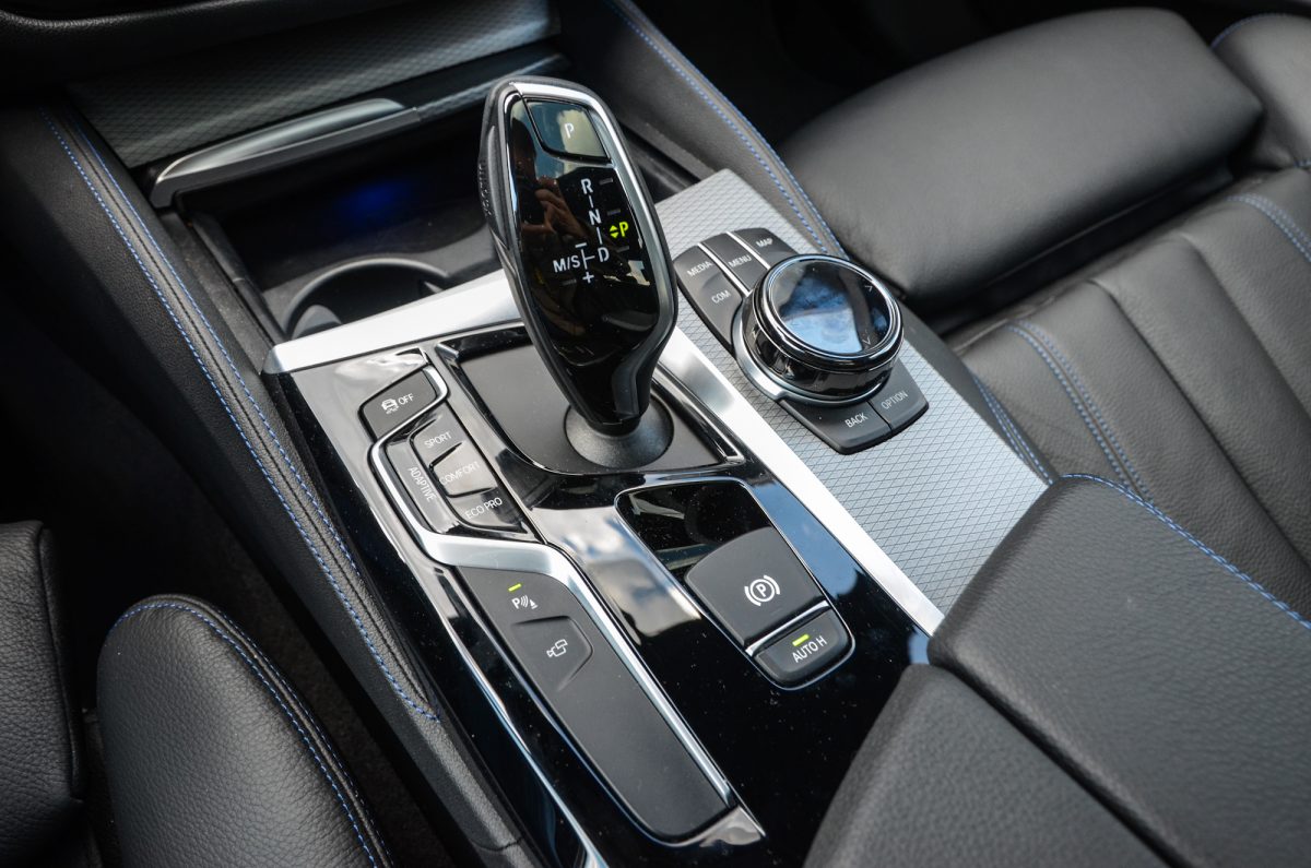 BMW 530