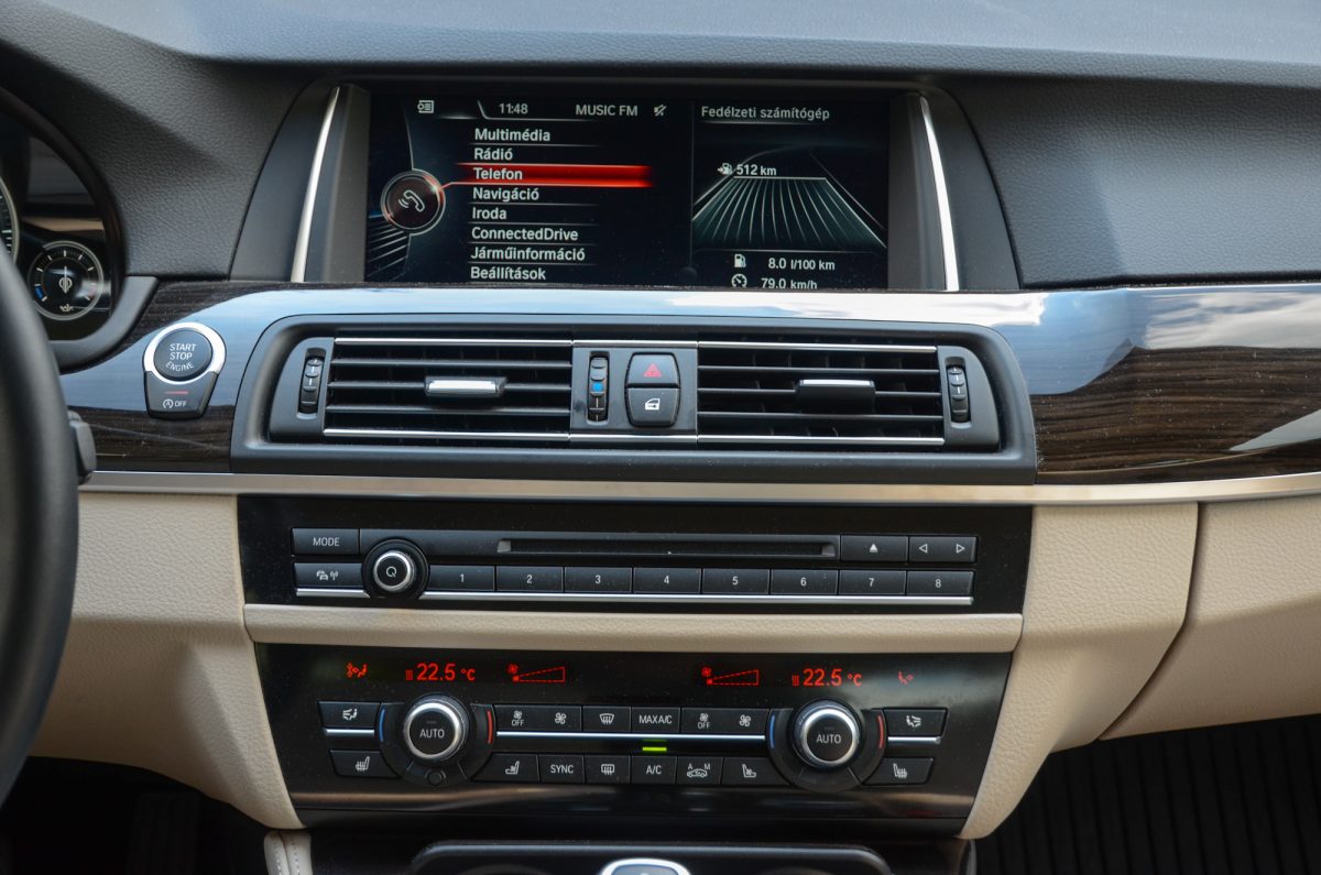 BMW 530