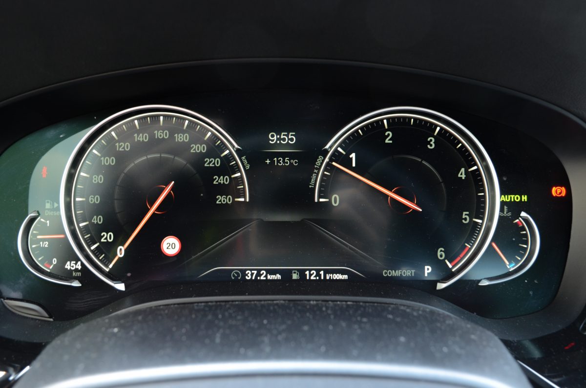 BMW 530