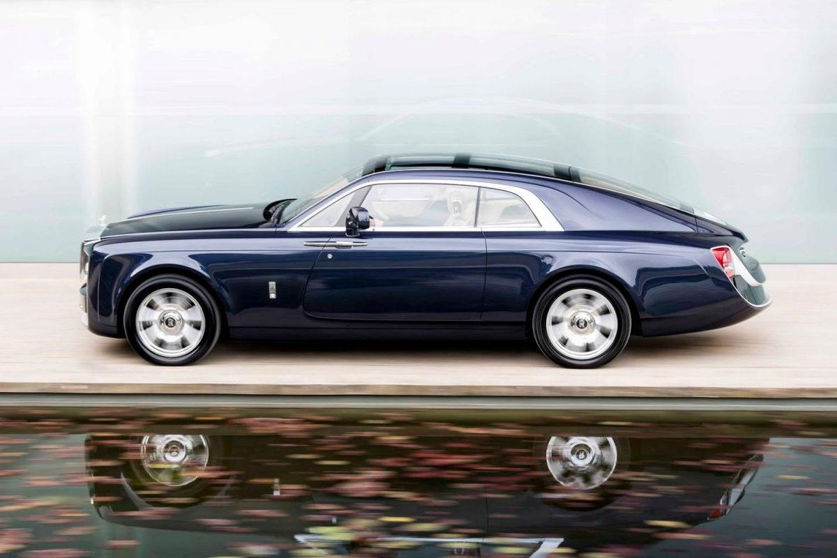 ROLLS-ROYCE PHANTOM