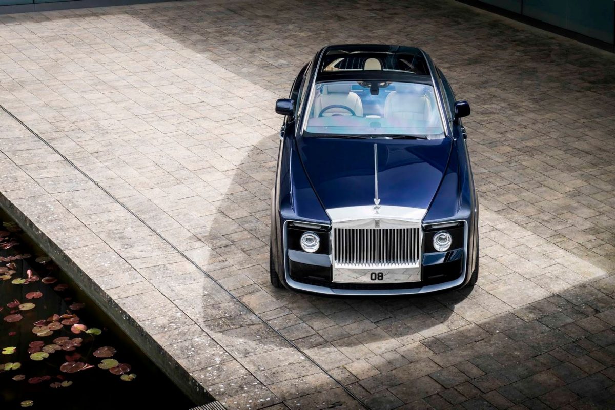 ROLLS-ROYCE PHANTOM